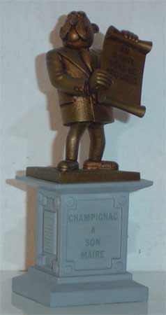 StatueMaire2.jpg